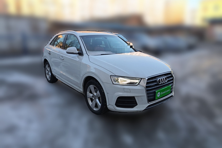 奥迪Q3 2016款 35 TFSI quattro 全时四驱风尚型车身外观3