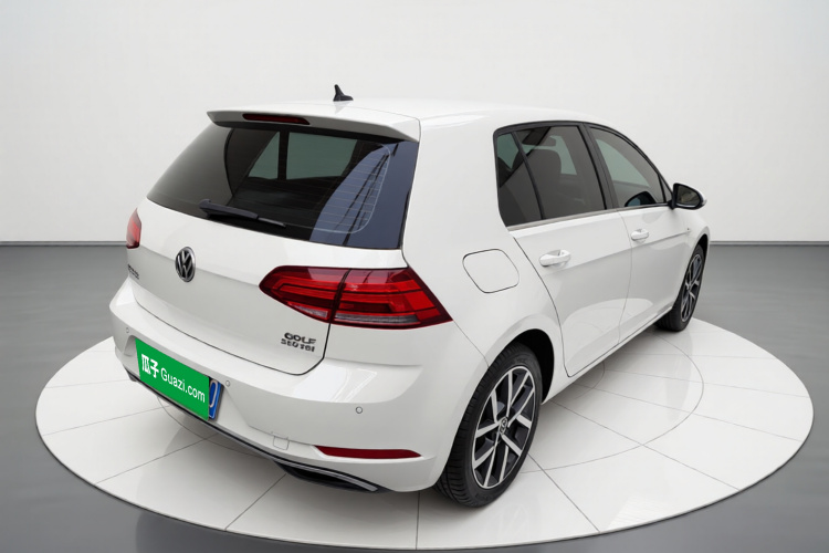 大众 高尔夫 2020款 挚爱版 280TSI DSG舒适型车身外观7