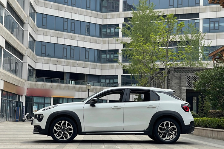 领克02 2021款 1.5TD DCT两驱劲 冠军版车身外观6001