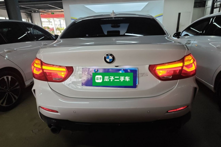 宝马1系 2021款 125i M运动曜夜版车身外观6