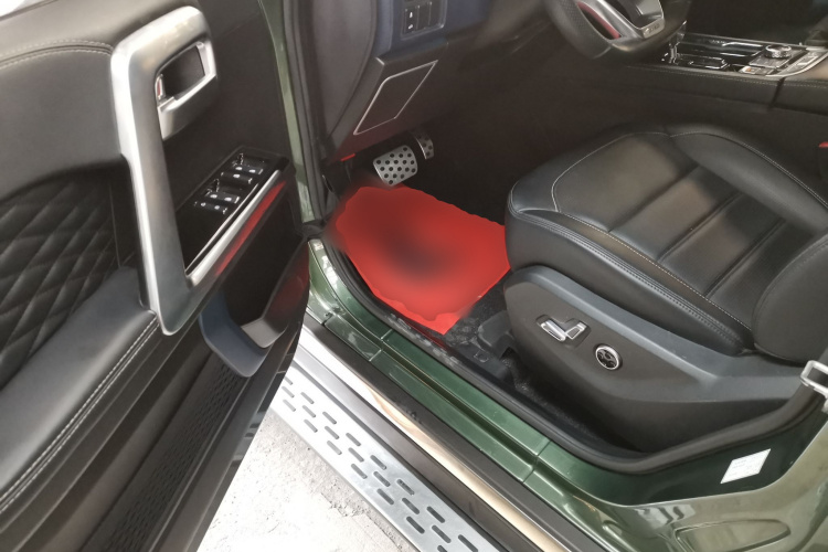 北京BJ40 2018款 PLUS 2.3T 自动四驱旗舰版 国V中控内饰20