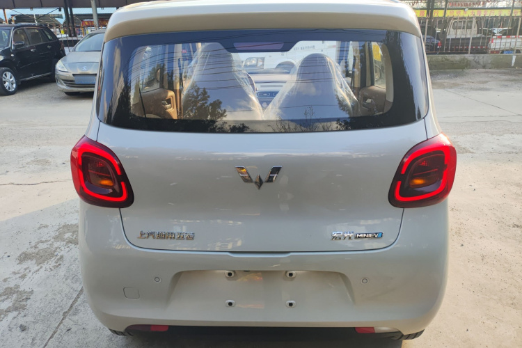 五菱汽车 宏光MINIEV 2025款 四门版 进阶款车身外观6
