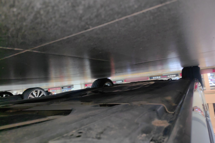 宝马7系 2019款 改款 730Li 豪华套装局部细节9002