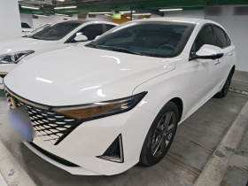 长安 锐程PLUS 2023款 1.5T DCT尊贵型