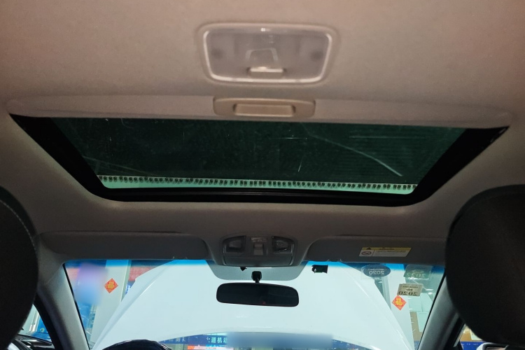 现代 领动 2016款 1.6L 自动智炫·精英型局部细节22