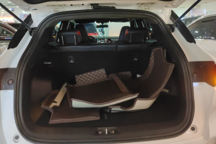 长安CS55PLUS 2024款 第三代 1.5T DCT卓越型机舱底盘23