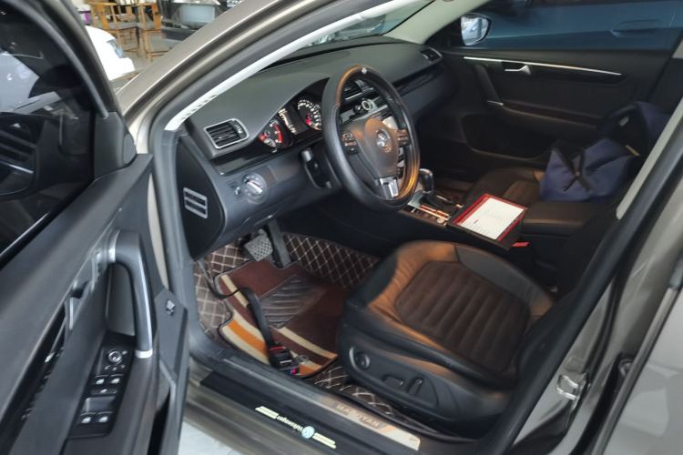 大众 迈腾 2016款 1.8TSI 智享豪华型中控内饰20