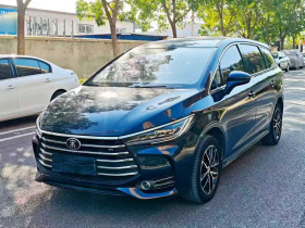 比亚迪 宋MAX 2017款 1.5T 自动智联豪华型 7座