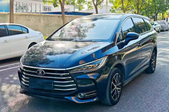 比亚迪 宋MAX 2017款 1.5T 自动智联豪华型 7座