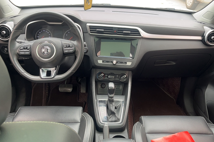 名爵ZS 2018款 1.5L 自动豪华版 国V中控内饰7003