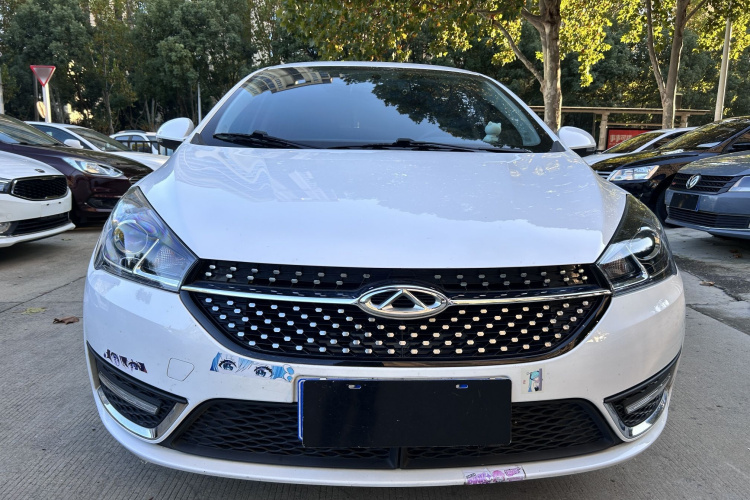 奇瑞 艾瑞泽5 2021款 PRO 1.5L CVT青春版车身外观6001