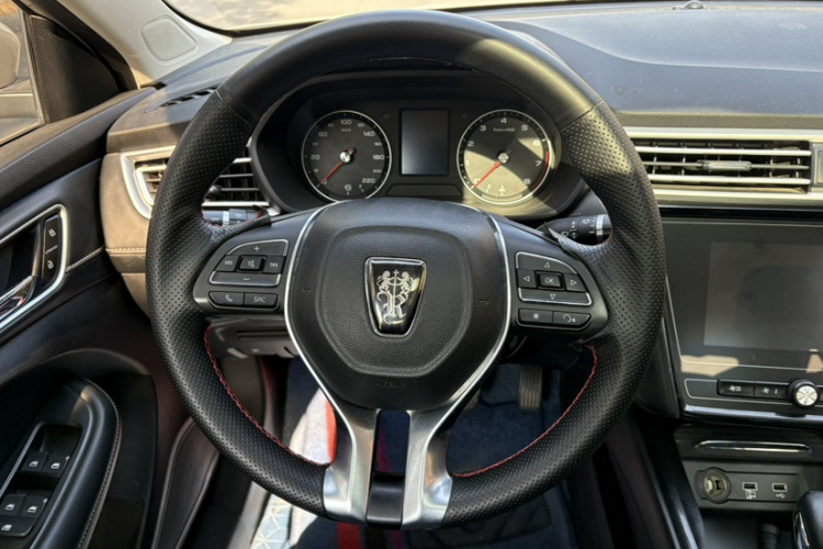 荣威i5 2020款 1.5L 自动4G互联领豪版局部细节13