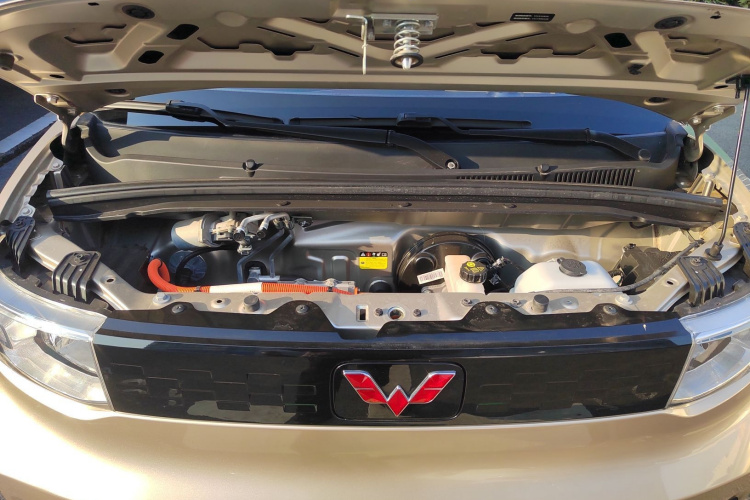 五菱汽车 宏光MINIEV 2020款 自在款 三元锂机舱底盘24