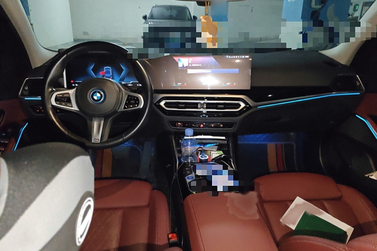 宝马i3 2022款 eDrive 35 L中控内饰7002