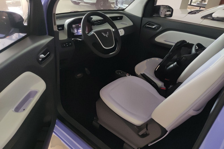 五菱汽车 宏光MINIEV 2022款 马卡龙缤纷款 磷酸铁锂中控内饰20