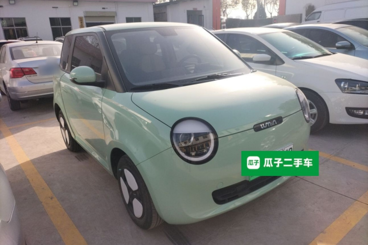长安启源 长安Lumin 2022款 155km 清甜款车身外观3