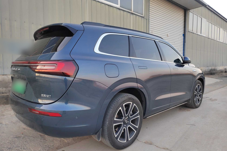 鸿蒙智行 问界M7 2024款 1.5T 智驾后驱Ultra版 5座车身外观6002