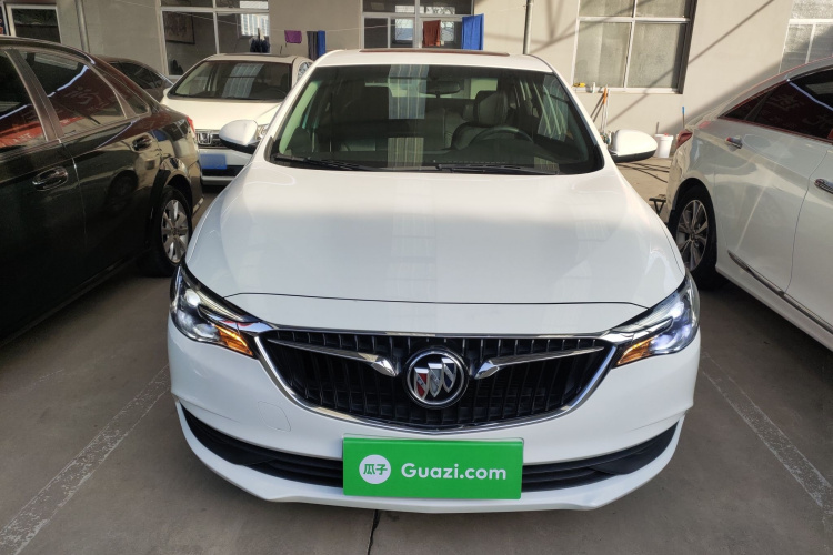 别克 英朗 2021款 改款 典范 1.5L 自动精英型车身外观2