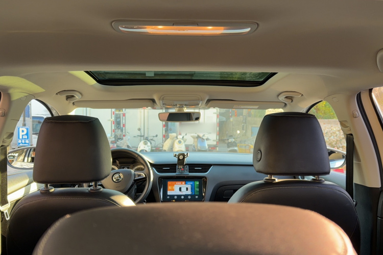 斯柯达 明锐 2019款 1.5L 自动智行豪华版 国VI局部细节22