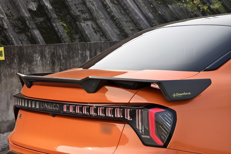 领克03 2025款 2.0TD DCT冠军版Pro局部细节9003