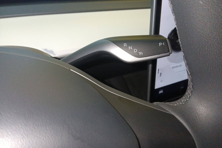 特斯拉 Model Y 2022款 Performance高性能全轮驱动版局部细节18