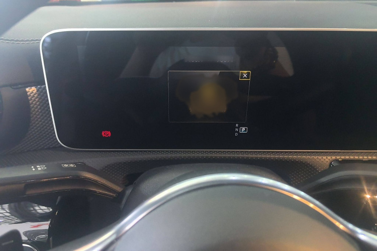 奔驰A级 2020款 改款 A 180 L 运动轿车局部细节14