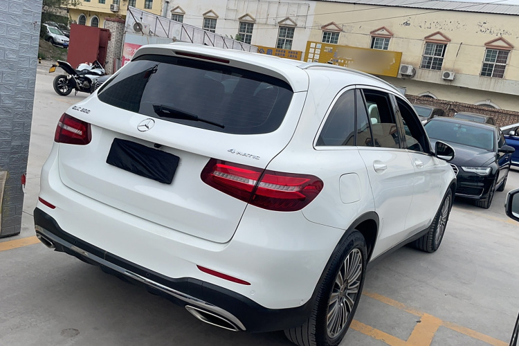 奔驰GLC 2017款 GLC 260 4MATIC 动感型车身外观6005
