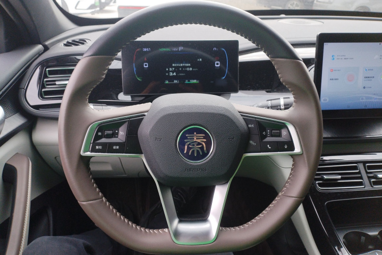 比亚迪 秦PLUS 2023款 冠军版 DM-i 55KM领先型中控内饰13