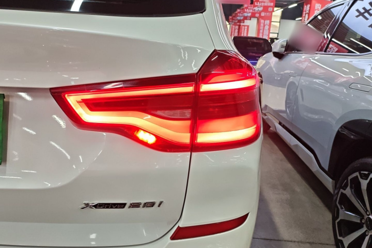 宝马X3 2019款 xDrive28i M运动套装车身外观6001