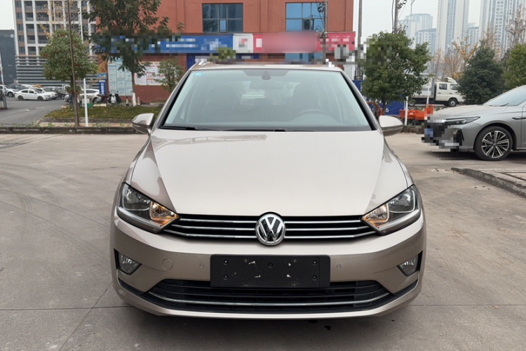 大众 高尔夫·嘉旅 2016款 230TSI 自动豪华型车身外观6003