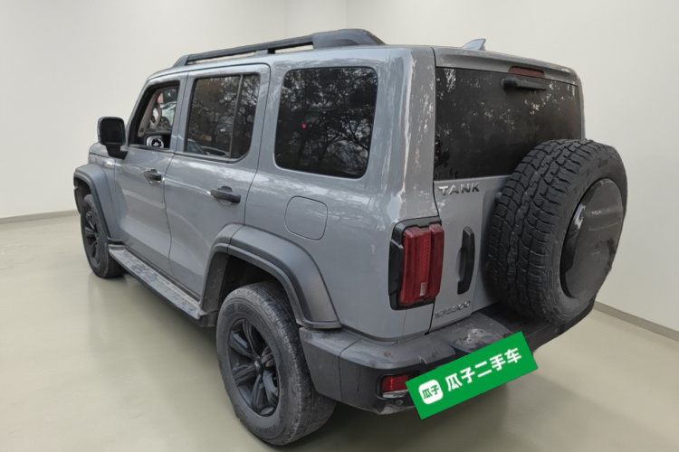 坦克300 2021款 越野版 2.0T 挑战者车身外观5