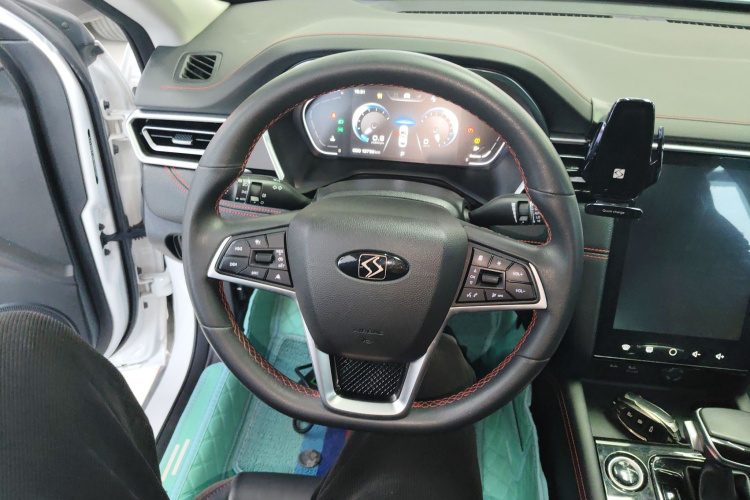 思皓A5 2022款 1.5T CVT青春版中控内饰13