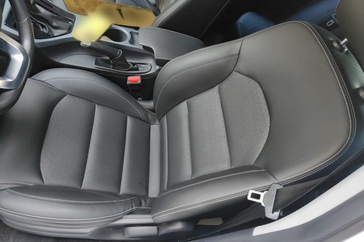 吉利汽车 帝豪 2021款 UP 1.5L CVT舒适型局部细节19