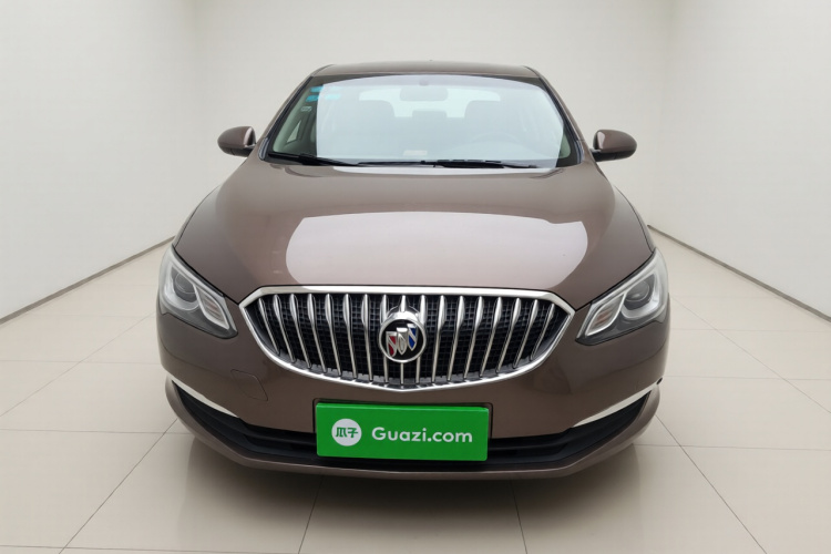 别克 英朗 2017款 15N 自动精英型车身外观2