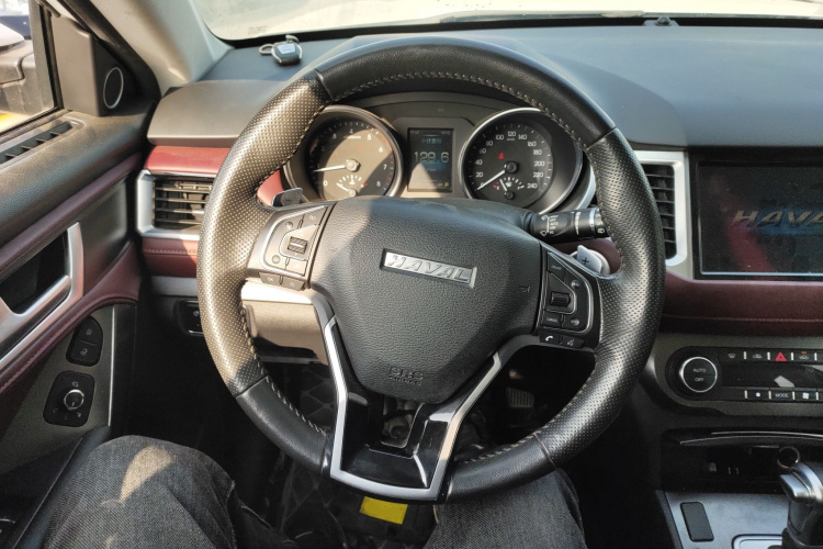哈弗H6 Coupe 2018款 红标 1.5T 自动两驱超豪型中控内饰13
