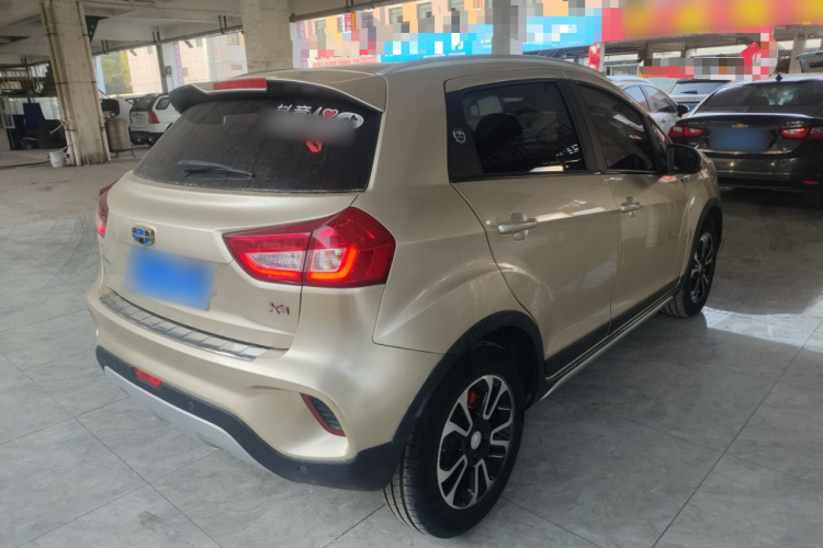 吉利汽车 远景X3 2017款 1.5L 自动尊贵型车身外观7