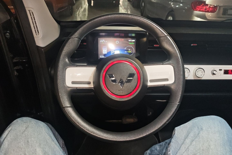 五菱汽车 宏光MINIEV 2022款 GAMEBOY 200km 玩咖款 磷酸铁锂中控内饰13