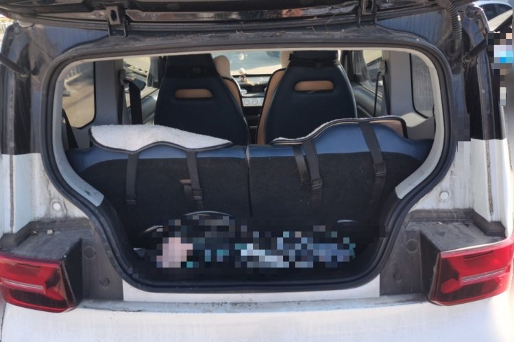 五菱汽车 宏光MINIEV 2022款 GAMEBOY 200km 玩咖款 磷酸铁锂中控内饰23