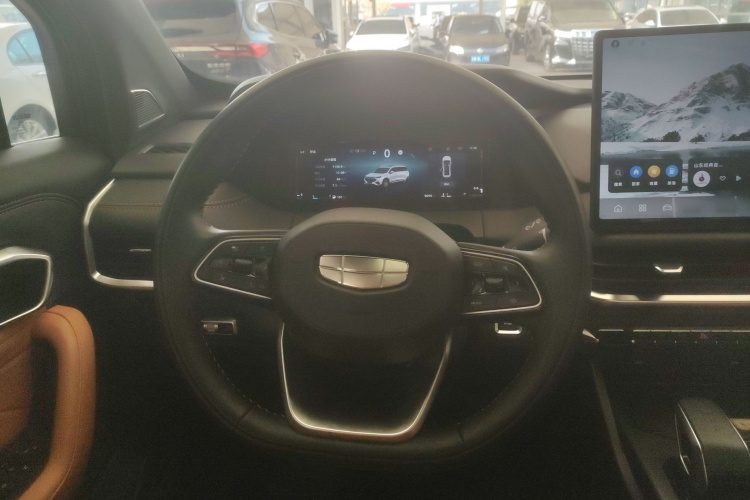 吉利汽车 豪越L 2024款 2.0T DCT旗舰型中控内饰13