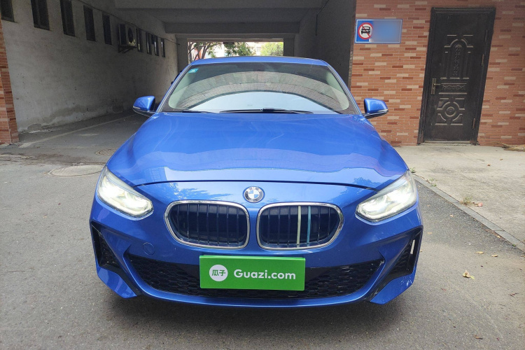 宝马1系 2020款 120i M运动套装车身外观2