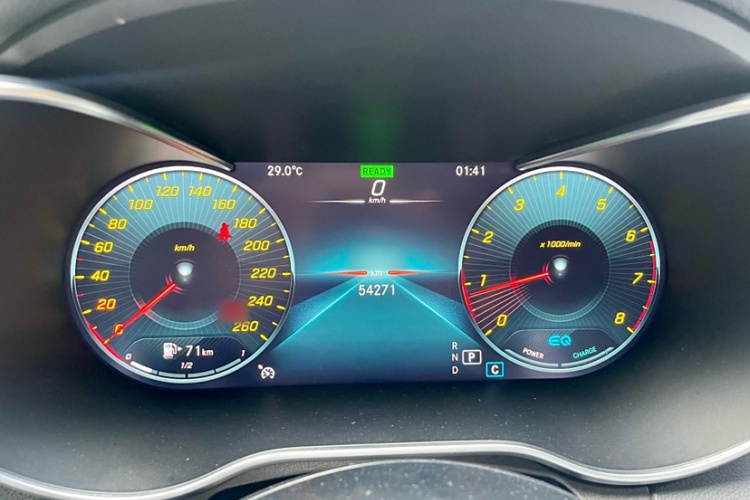 奔驰C级(进口) 2020款 C 260 轿跑车中控内饰7001