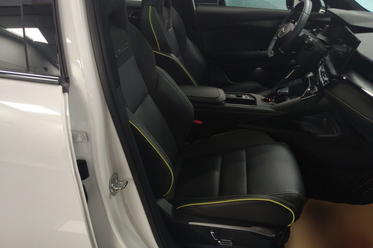 领克06 2023款 Remix 1.5T 劲Halo局部细节41