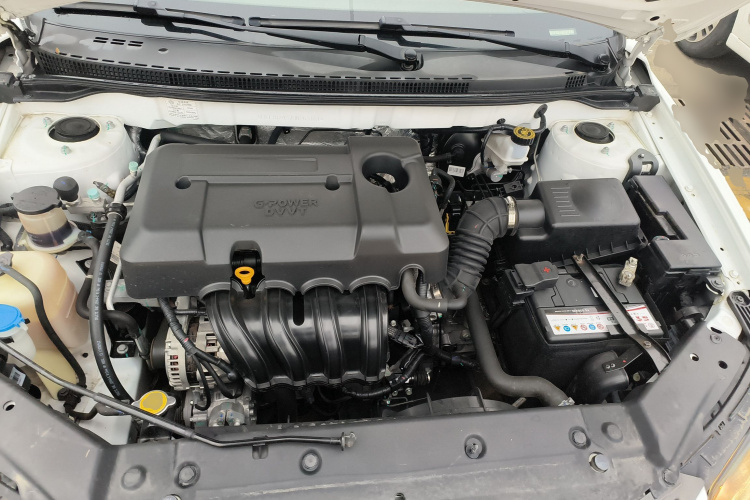 吉利汽车 帝豪 2017款 三厢百万款 1.5L 手动向上版机舱底盘24