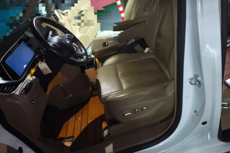 别克GL8 2020款 ES陆尊 653T 尊享型局部细节19