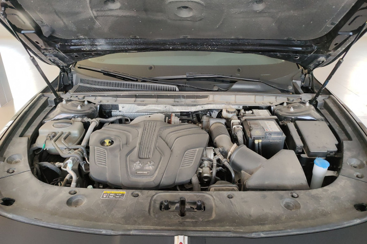 红旗H5 2024款 2.0T 自动智联旗畅版机舱底盘24