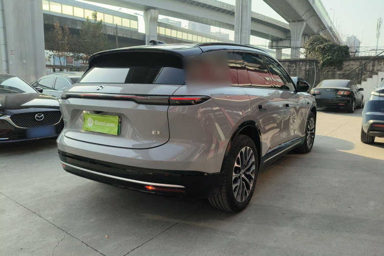 蔚来ES6 2025款 75kWh车身外观7