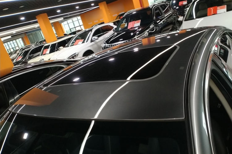 英菲尼迪Q50L 2018款 2.0T 舒适版 国VI局部细节57