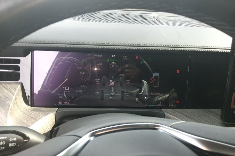 坦克500 2022款 3.0T 运动版 造境型 5座局部细节14