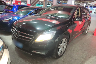 奔驰R级 2017款 R 320 4MATIC 豪华型臻藏版