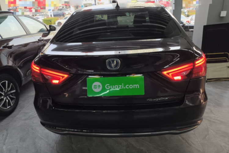 长安 睿骋CC 2018款 1.5T 自动智雅型 国V车身外观6